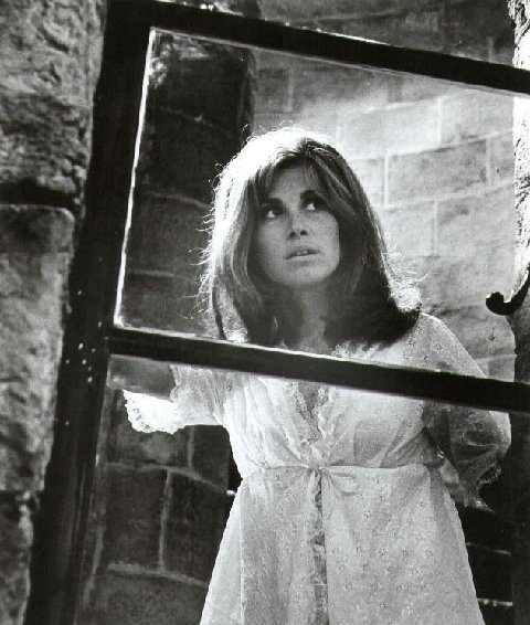 Crescendo Stefanie Powers